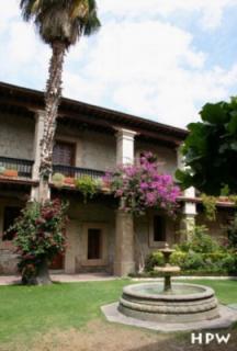 Oaxaca - ein grüner Innenhof ...