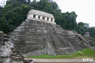 Palenque - Tempel der Inschriften, rechts - Tempel Nr. 13
