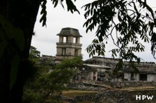 Palenque-Der Palast mit Turm