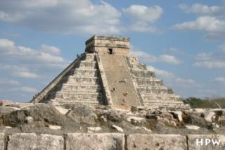 Chichen Itza-El Castillo-die grosse Pyramide