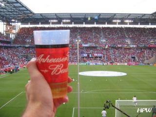 Kölsch für die Welt, Budweiser bei der WM 2006. ... 