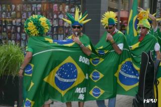 Brasilianische Fans in der Kölner City 