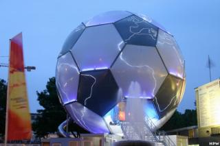 Fußball in Köln - alles andere an Beschreibung ist ja geschützt :-)
